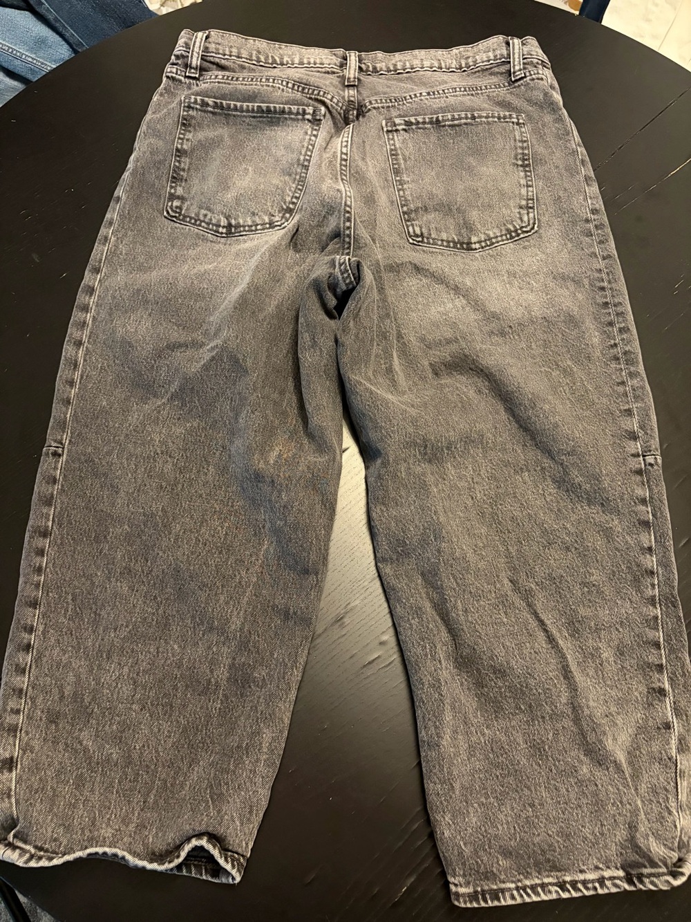 Old Navy faded black Barrel Leg Jeans-16P